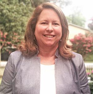 Headshot of Elizabeth Appel